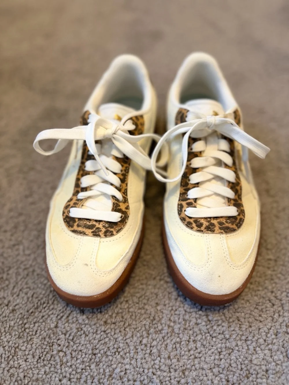 PUMA Club II Era Sneaker - Women's Color Beige Leopard Print size 7 like new